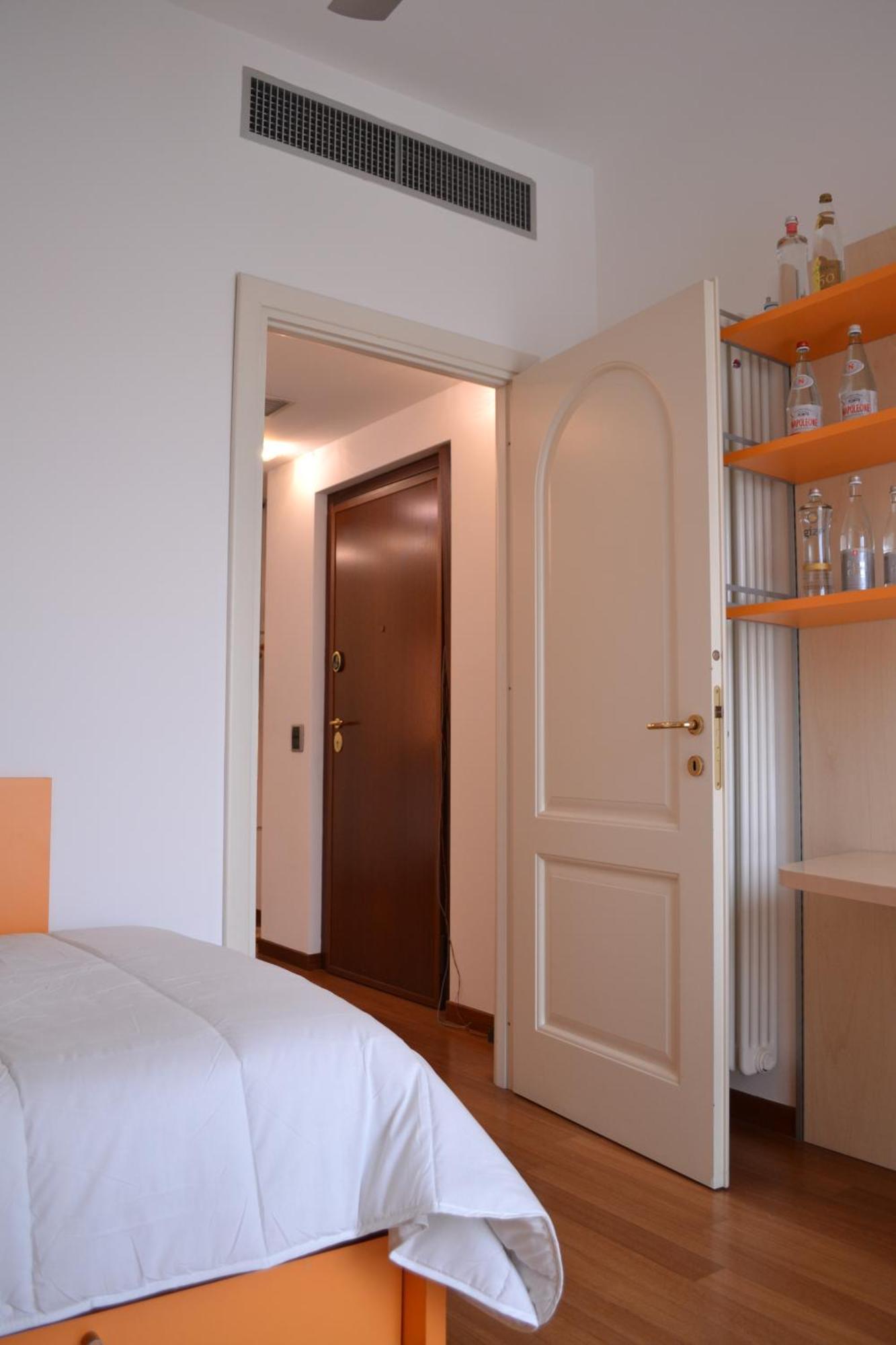 Mocenigo4 Apartment Milan Bagian luar foto